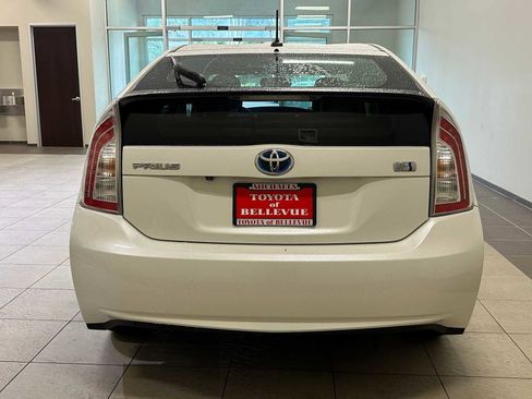 Used 2012 Toyota Prius Four image 5