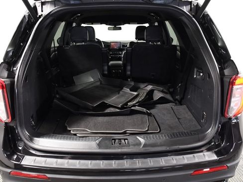 Used 2022 Ford Explorer ST w/ Equipment Group 401A AWD/4WD image 14