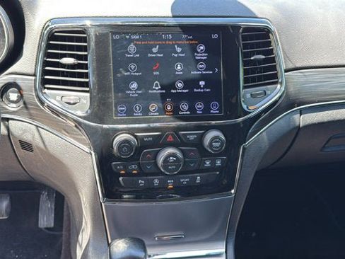 Used 2019 Jeep Grand Cherokee Limited AWD/4WD image 21