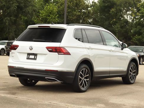 Used 2021 Volkswagen Tiguan SE FWD image 7