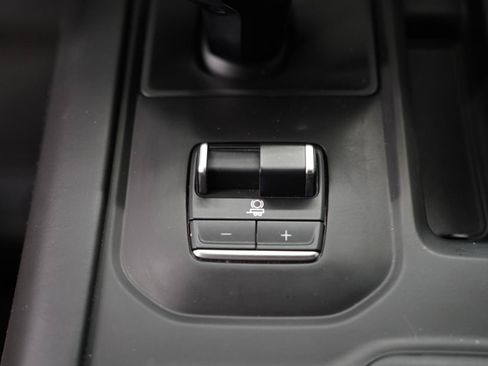 Used 2022 GMC Sierra 1500 Denali Ultimate AWD/4WD image 21
