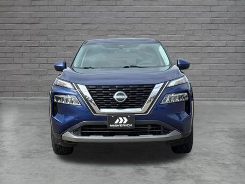 Used 2023 Nissan Rogue SV FWD image 4