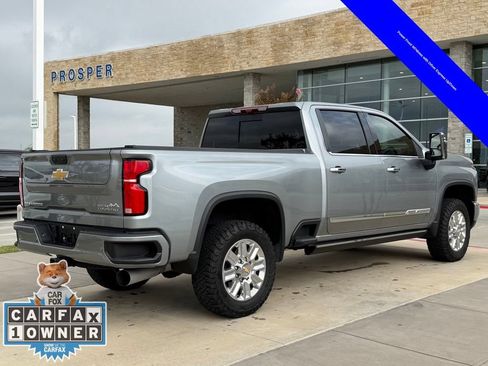 Used 2025 Chevrolet Silverado 2500 High Country w/ High Country Premium Package AWD/4WD image 21