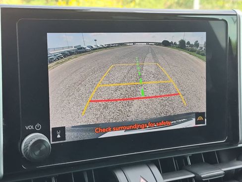 Used 2023 Toyota RAV4 LE FWD image 14