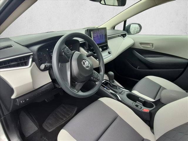 Used 2024 Toyota Corolla LE FWD image 10