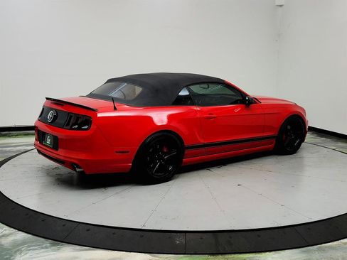 Used 2014 Ford Mustang Convertible w/ Equipment Group 102A RWD image 5