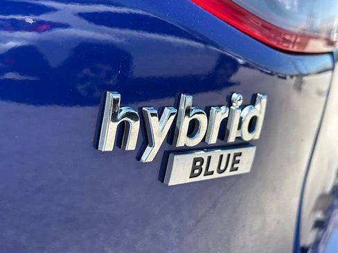 Used 2022 Hyundai Ioniq Blue FWD image 9