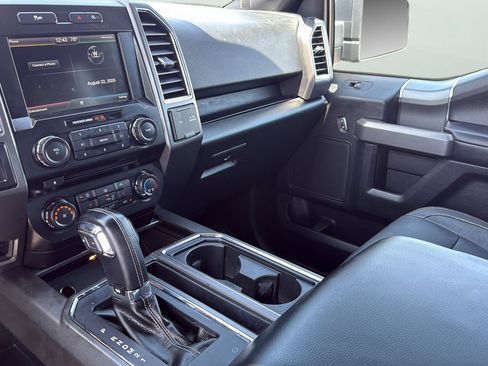 Used 2015 Ford F150 XLT w/ Equipment Group 302A Luxury AWD/4WD image 15