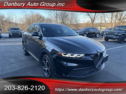 Used 2024 Alfa Romeo Tonale Veloce image 8