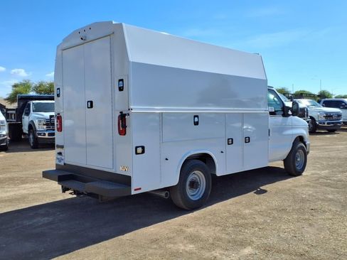 New 2026 Ford E-350 and Econoline 350 Super Duty w/ Power Equipment Group image 4