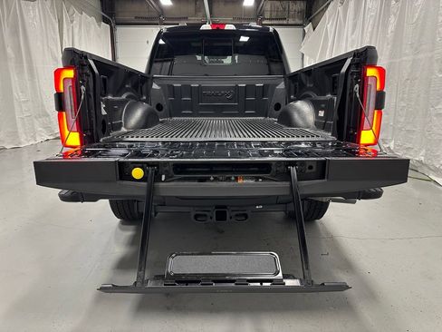 Used 2026 Ford F250 Platinum AWD/4WD image 49