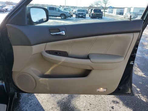 Used 2006 Honda Accord EX-L image 35