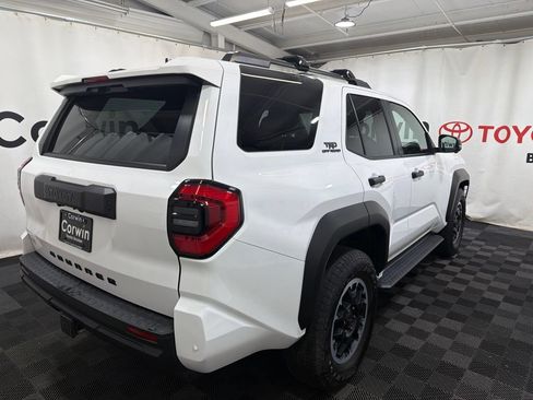 Used 2025 Toyota 4Runner TRD Off-Road Premium w/ Tow Technology Package AWD/4WD image 7