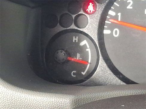 Used 2013 Nissan Xterra S w/ Value Package image 24