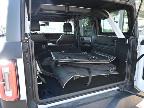 Used 2023 Ford Bronco Wildtrak AWD/4WD image 6