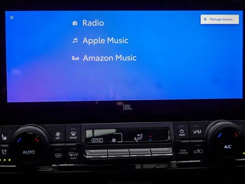 Used 2025 Toyota Grand Highlander AWD image 29