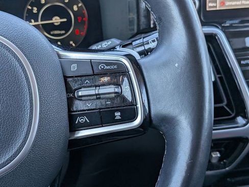 Used 2022 Kia Sorento SX Prestige image 25