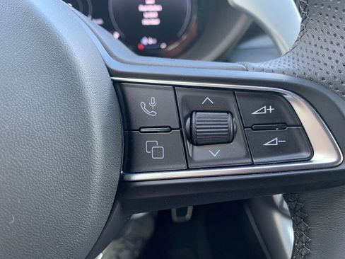 Used 2024 Dodge Hornet R/T image 19