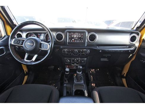 Used 2019 Jeep Wrangler Unlimited Rubicon w/ LED Lighting Group image 7