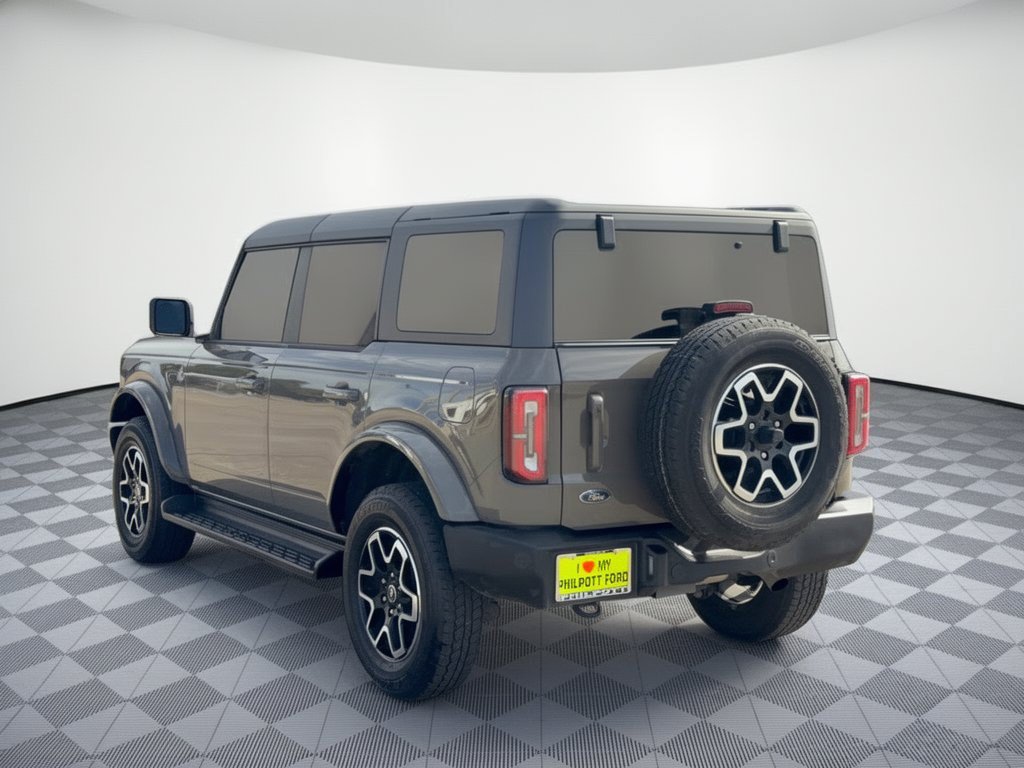 Used 2025 Ford Bronco Outer Banks AWD/4WD image 3