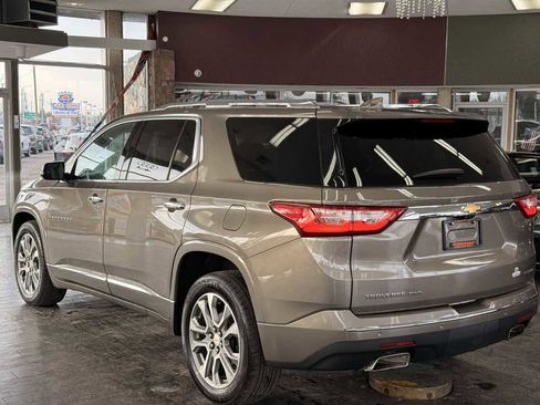 Used 2020 Chevrolet Traverse Premier w/ LPO, Floor Liner Package image 10