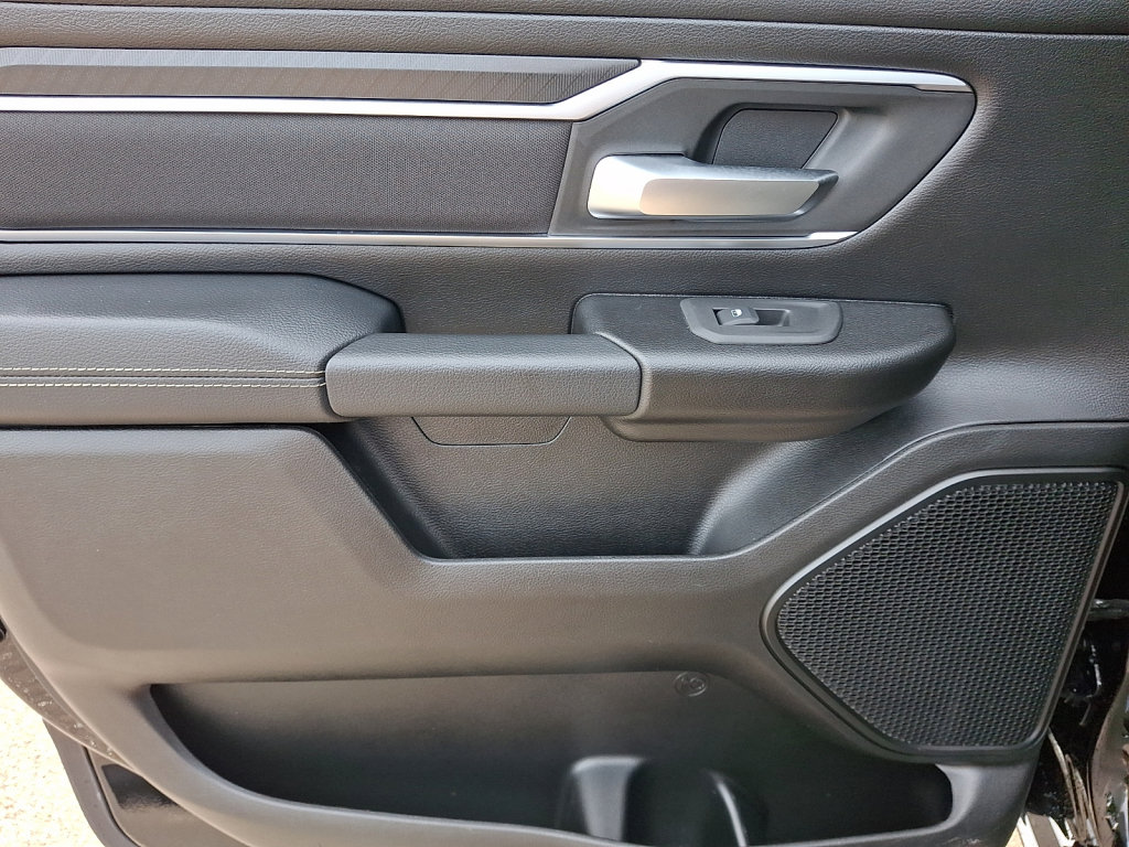 Certified 2025 RAM 1500 Big Horn AWD/4WD image 19