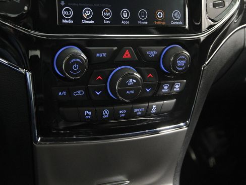 Used 2021 Jeep Grand Cherokee Trailhawk image 15