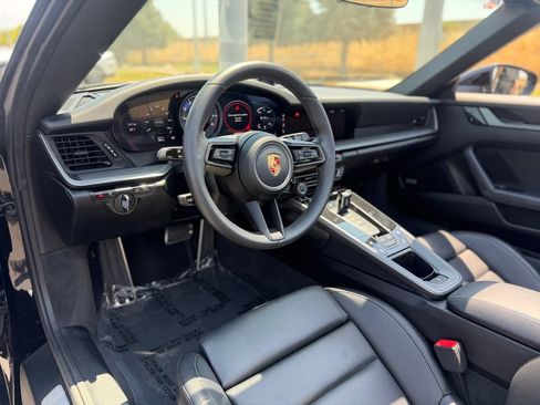 Used 2021 Porsche 911 Carrera 4S AWD/4WD image 20