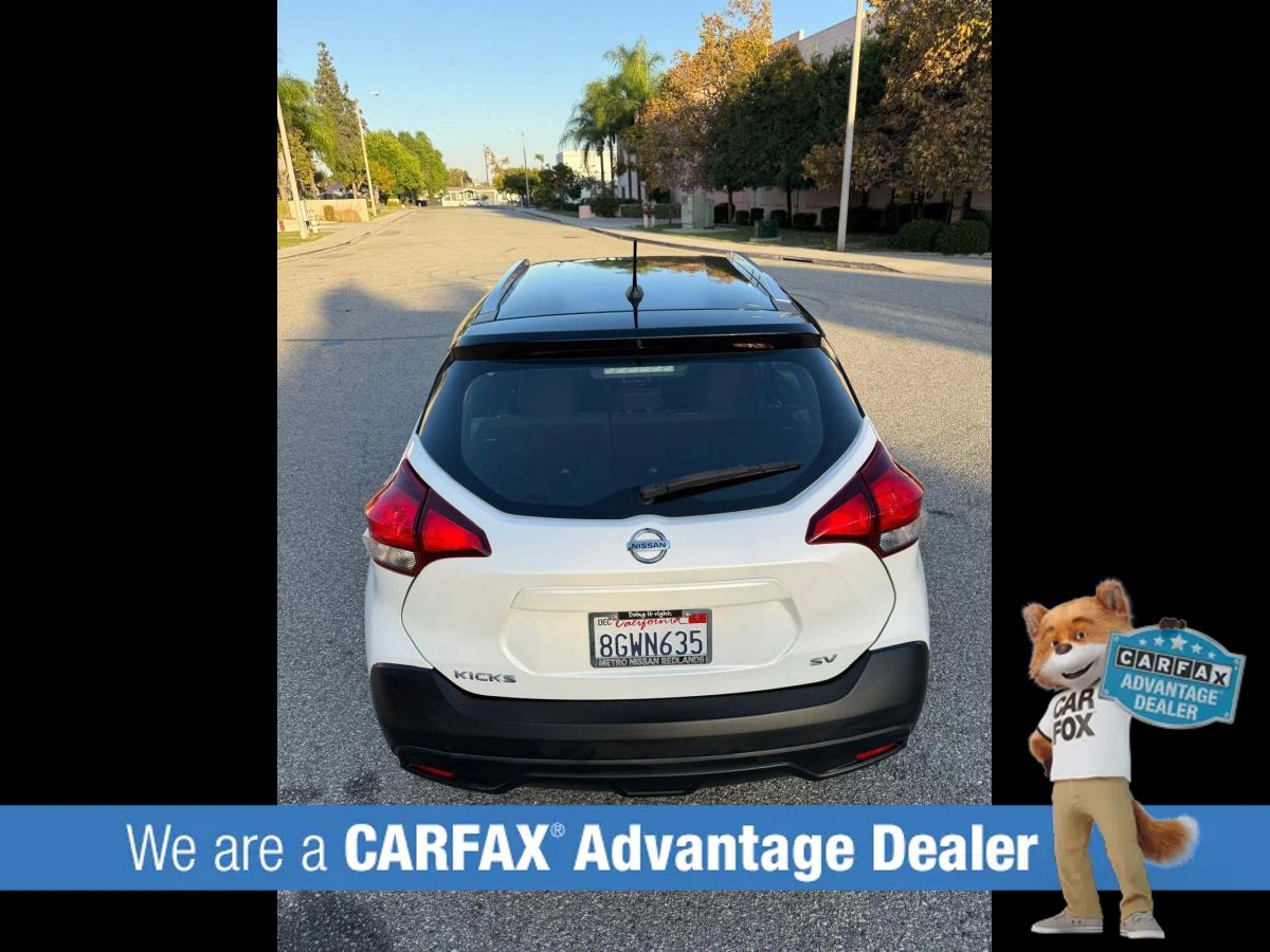 Used 2018 Nissan Kicks SV FWD image 16