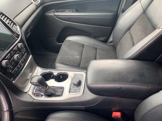 Used 2022 Jeep Grand Cherokee Laredo X AWD/4WD image 33