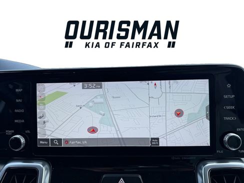 Certified 2023 Kia Sorento SX image 16