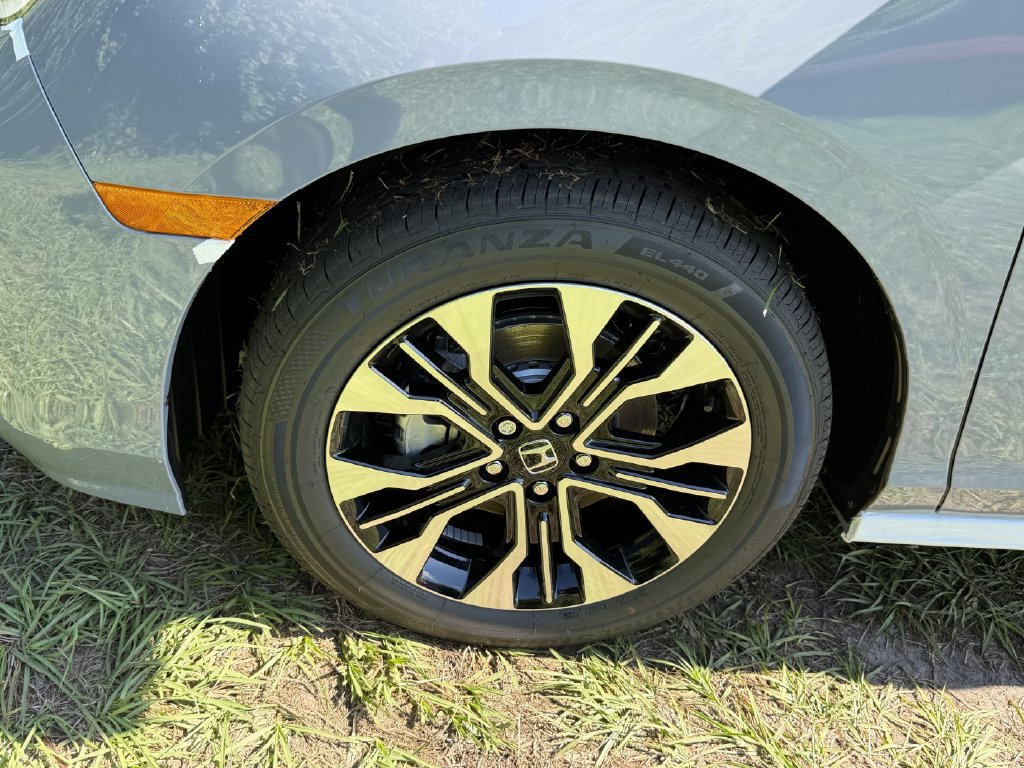 New 2027 Honda Odyssey Elite image 8