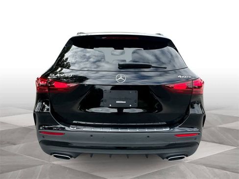 Used 2024 Mercedes-Benz GLA 250 4MATIC image 7