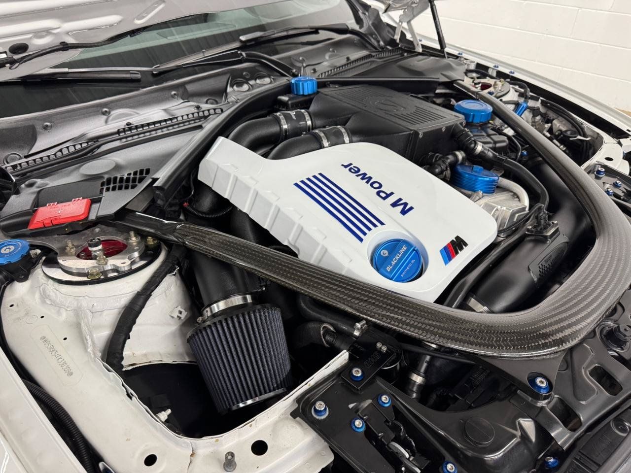 Used 2015 BMW M4 Coupe RWD image 32