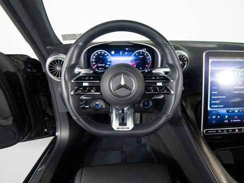 Used 2022 Mercedes-Benz SL 63 AMG 4MATIC image 17
