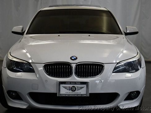 Used 2010 BMW 535i xDrive Sedan w/ M Sport Pkg image 4