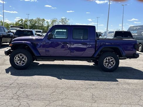 New 2026 Jeep Gladiator Rubicon w/ Safety Group AWD/4WD image 5