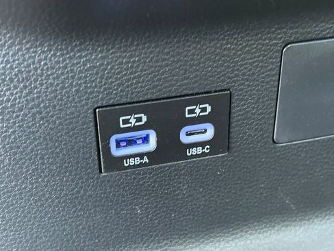 Used 2023 Toyota Tundra SR5 w/ SR5 Convenience Package AWD/4WD image 18