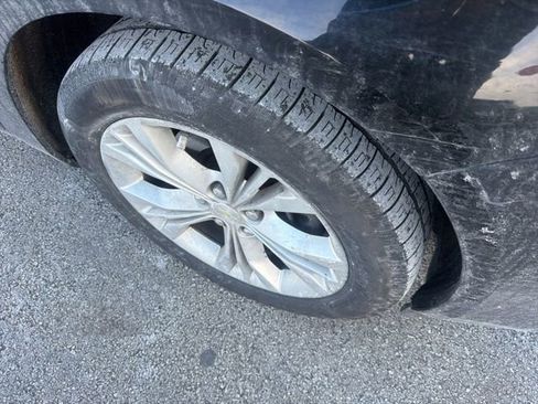 Used 2014 Chevrolet Impala LT w/ Premium Seating Package image 14