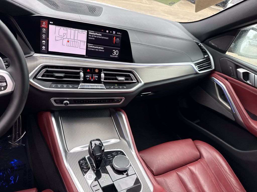 Used 2020 BMW X6 sDrive40i w/ Executive Package RWD image 20