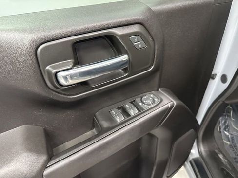 Used 2024 GMC Sierra 1500 Pro w/ Graphite Edition AWD/4WD image 10
