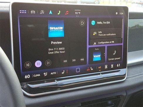 New 2025 Volkswagen Tiguan SE image 14