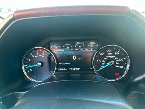 Used 2019 Ford F250 Platinum image 31