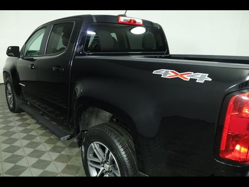 Used 2021 Chevrolet Colorado W/T w/ Custom Special Edition image 14