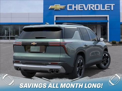 New 2027 Chevrolet Traverse LT w/ Sun and Wheel Package AWD/4WD image 4