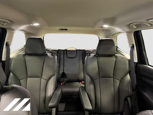 New 2026 Subaru Ascent Premium w/ Premium Package AWD/4WD image 30