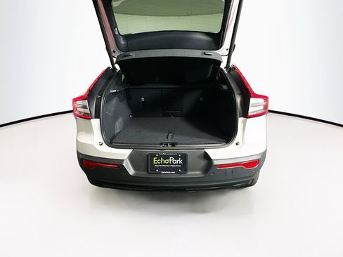 Used 2023 Volvo C40 P8 Recharge Plus AWD/4WD image 30
