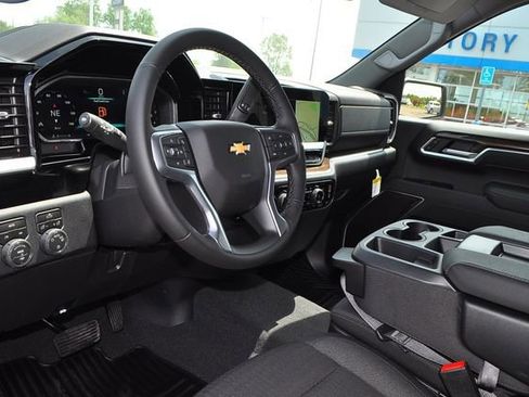 New 2026 Chevrolet Silverado 1500 LT AWD/4WD image 6