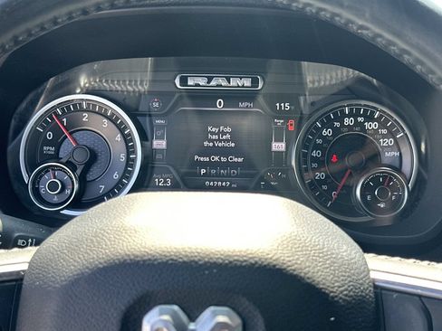 Used 2021 RAM 1500 Laramie w/ Sport Appearance Package AWD/4WD image 26