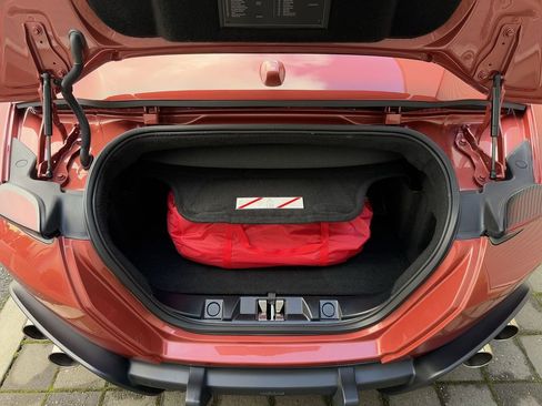 Used 2025 Ferrari Roma Spider image 23